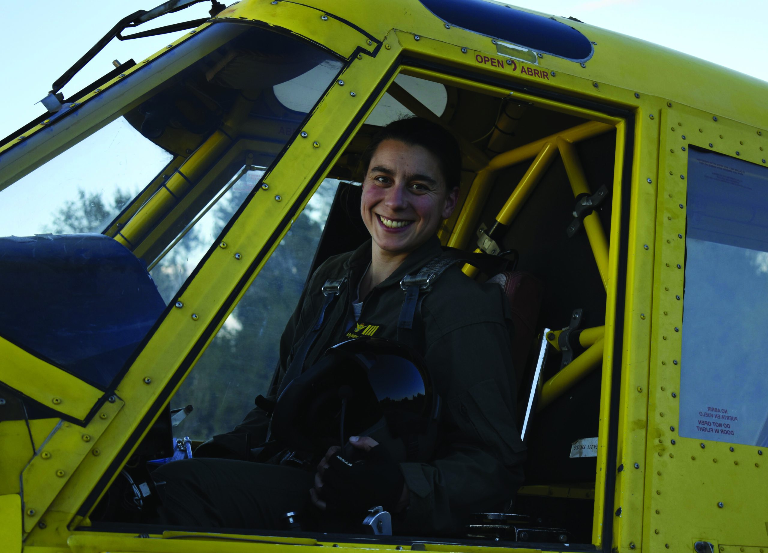 Mylène Marionvalle, French Female Firefighting Pilot | AerialFire Magazine